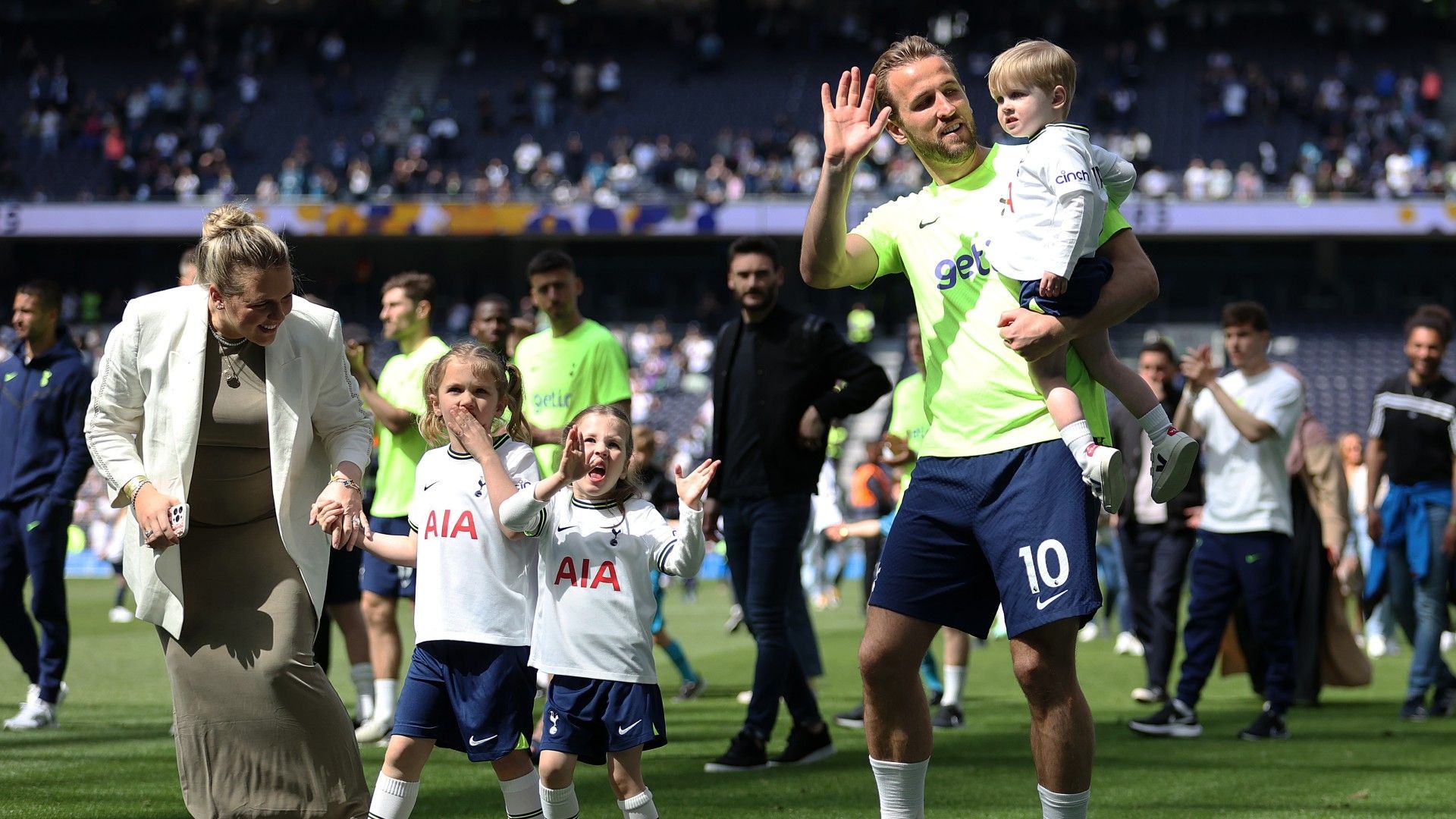 Kane Tottenham 2022-23